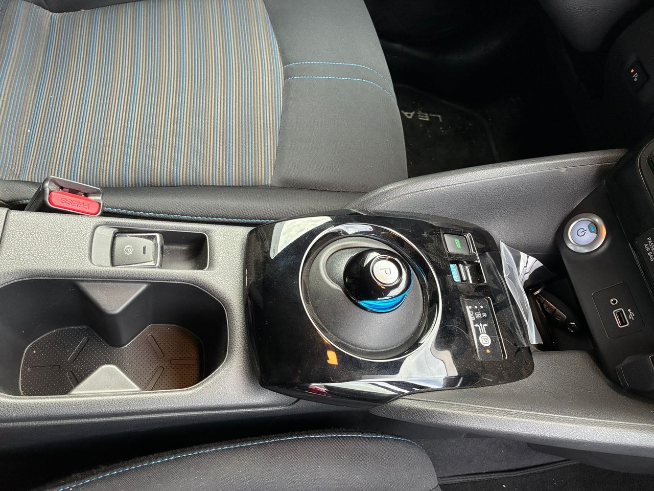 Nissan Leaf 40kWh N-Connecta - foto 16