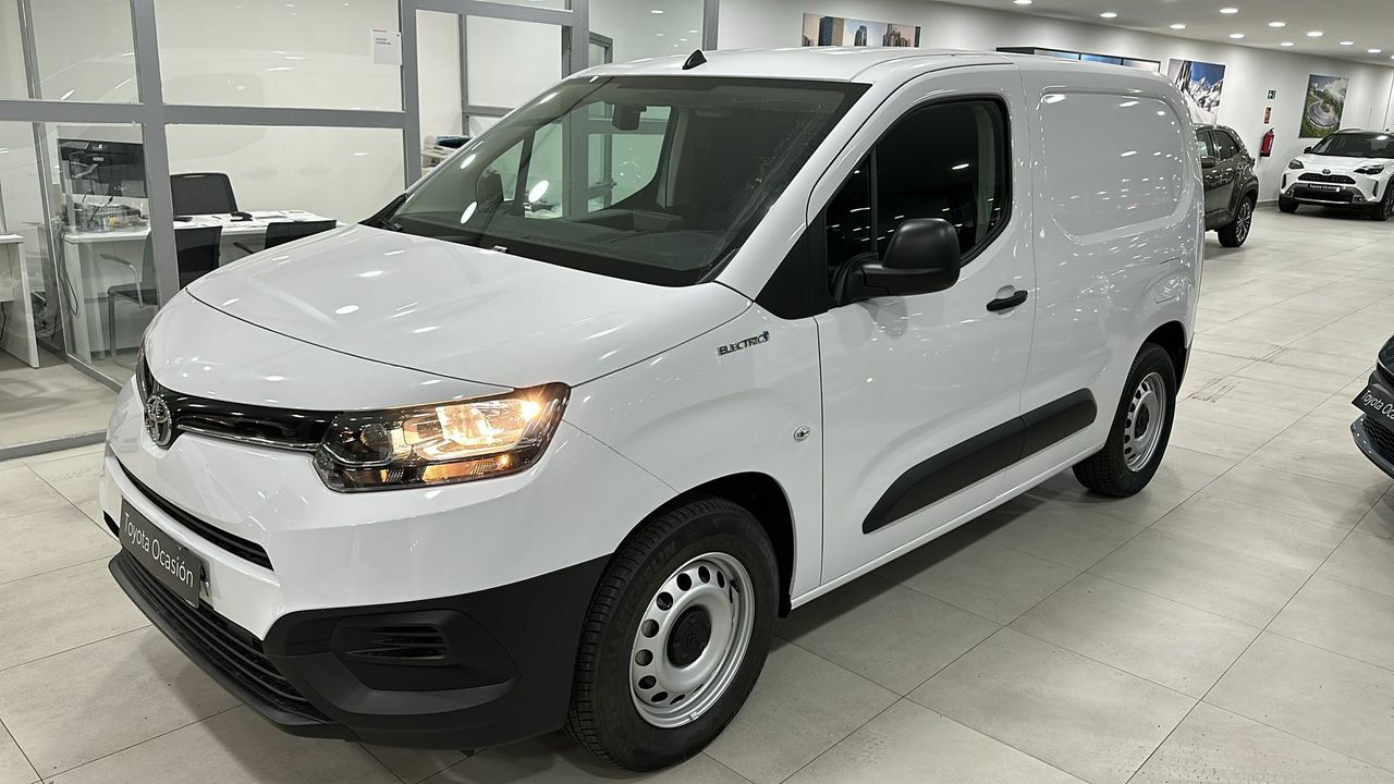 Foto toyota proace city 2024 /