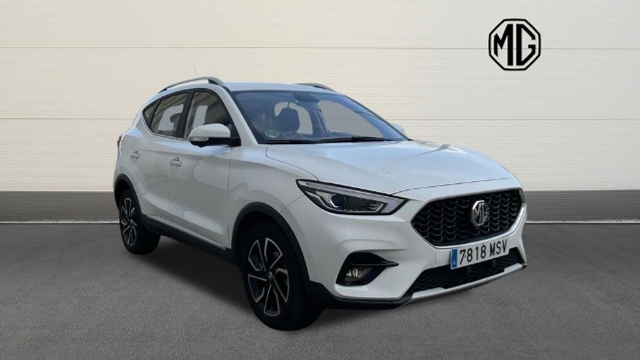 mg zs 2024 / foto grande (2)