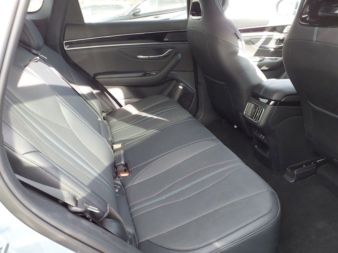 BYD Seal Comfort - foto 12