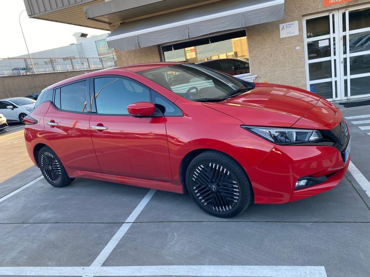 Nissan Leaf 40kWh N-Connecta - foto 2