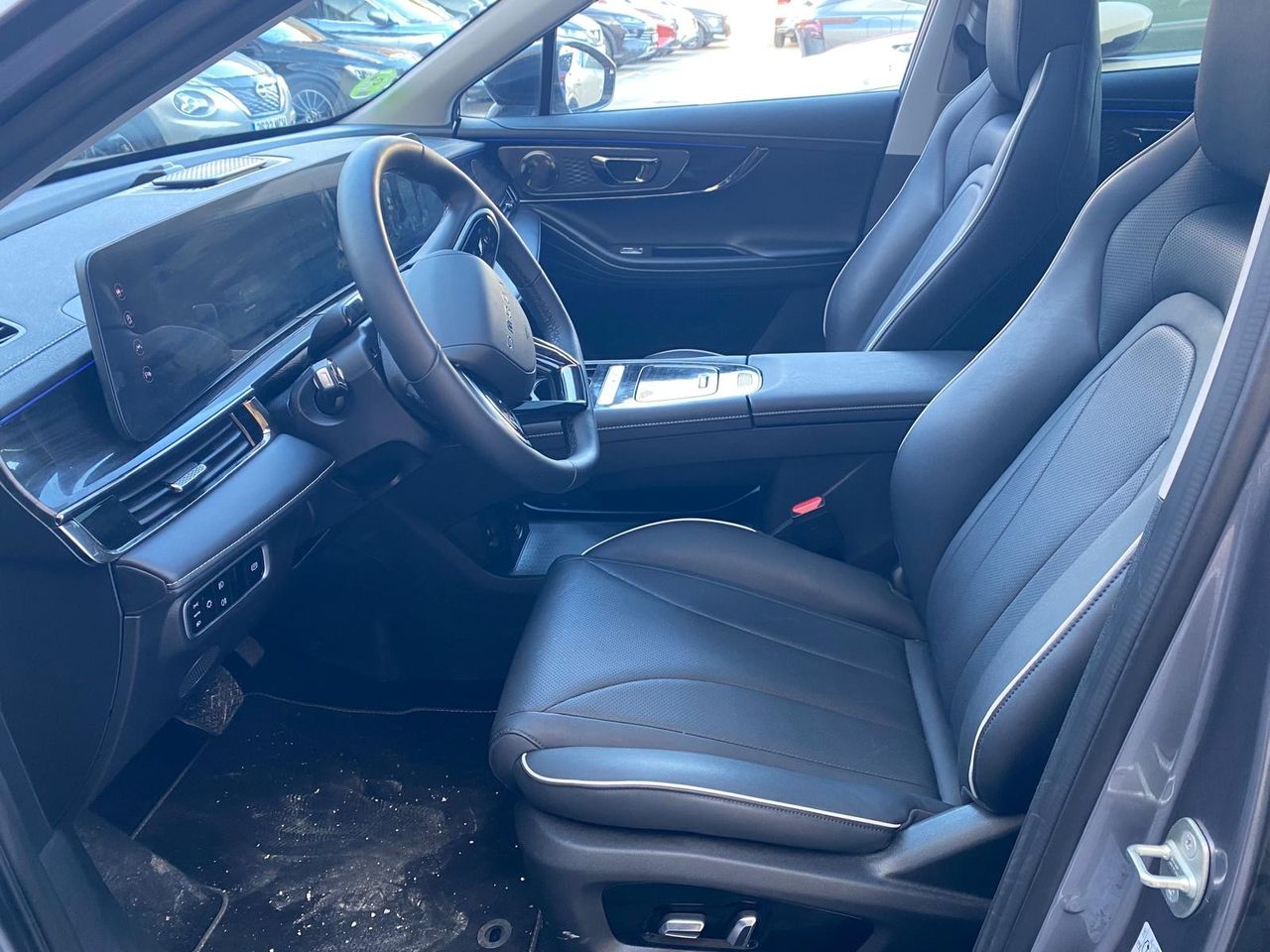 Omoda 5 MY25 - Premium 1.6 TGDI 108kW (145cv) - foto 6