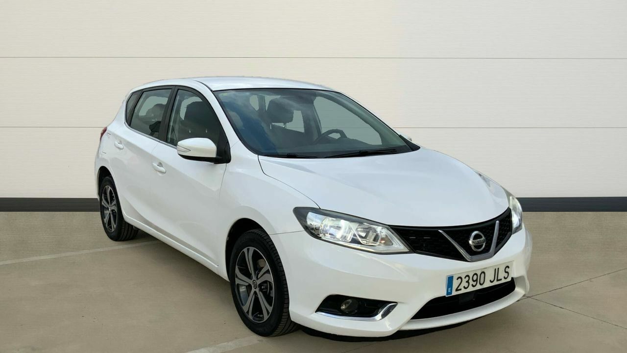 Foto nissan pulsar 2016 /
