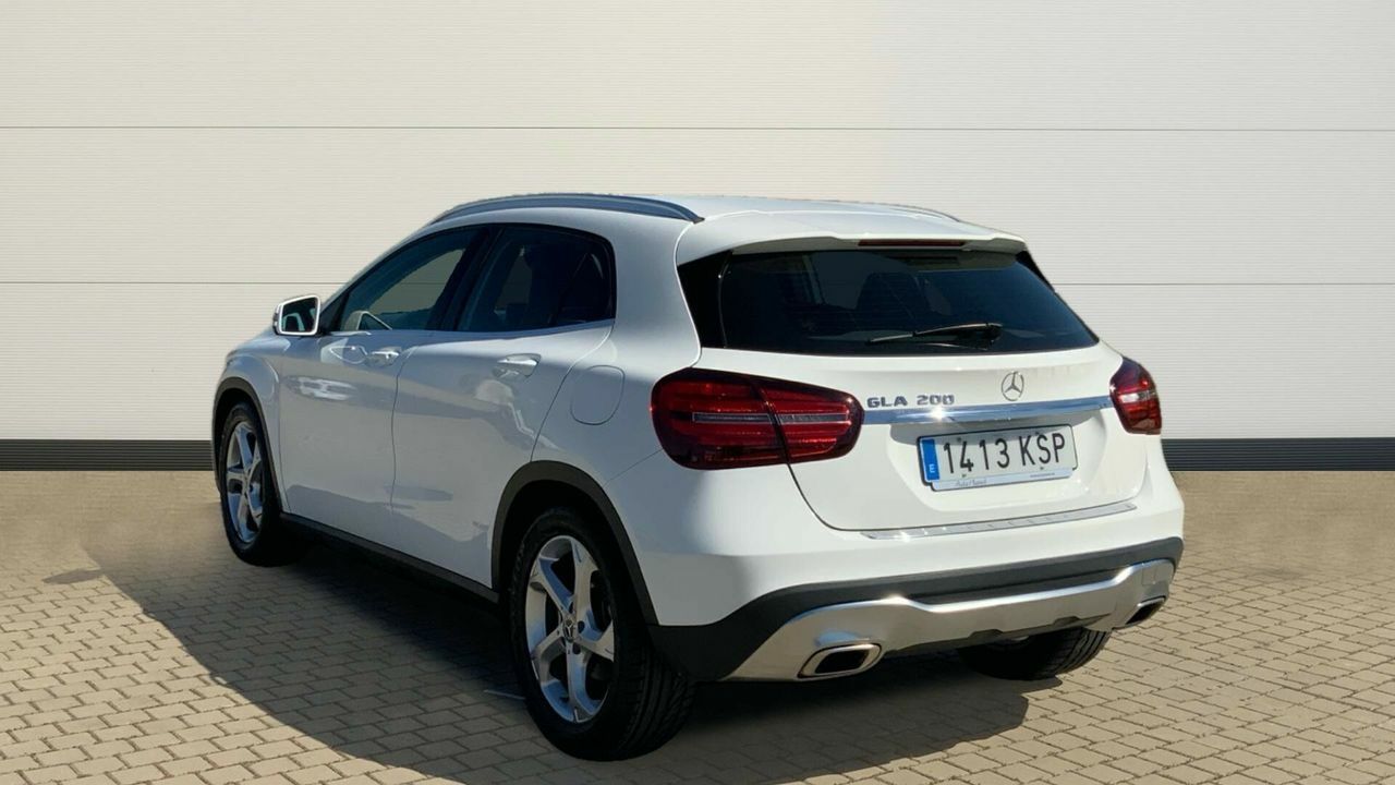 mercedes gla 2018 / foto grande (3)