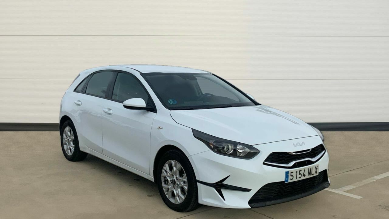 Foto kia ceed 2023 /