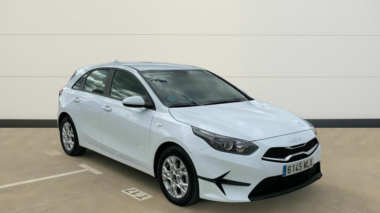 Foto kia ceed 2023 /
