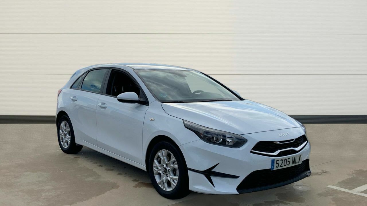 Foto kia ceed 2023 /