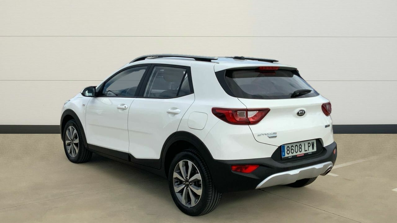 kia stonic 2021 / foto grande (3)