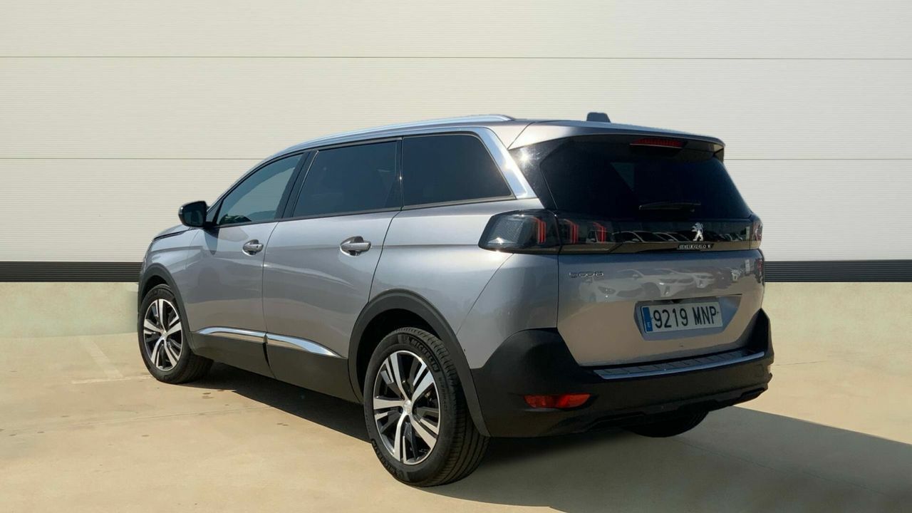 peugeot 5008 2024 / foto grande (2)
