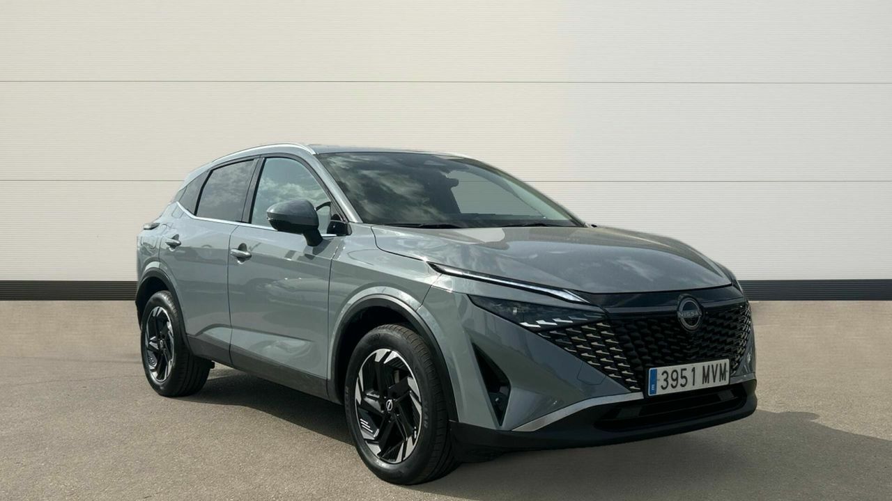 nissan qashqai 2024 /