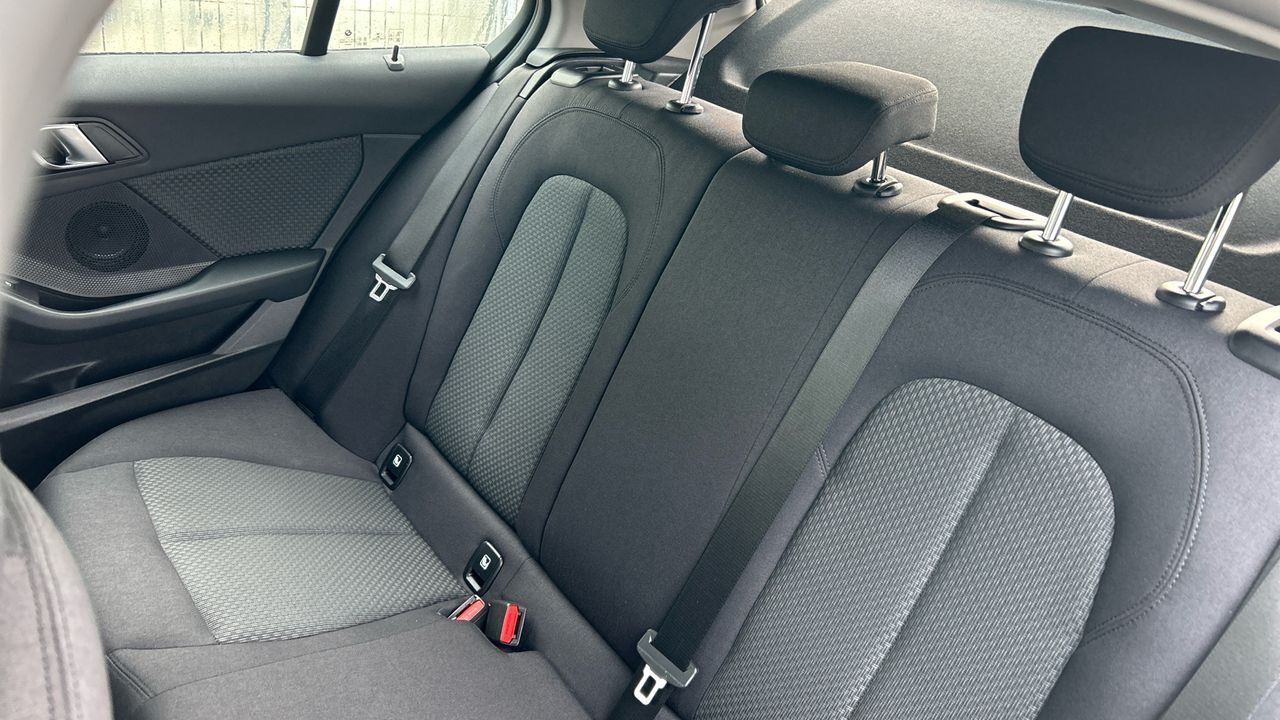 BMW Serie 1 1.5 116D 116 5P - foto 7