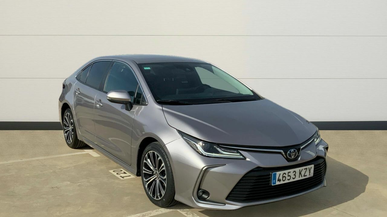 Neumaticos gomas de ocasion  de segunda mano - toyota corolla 2019 /