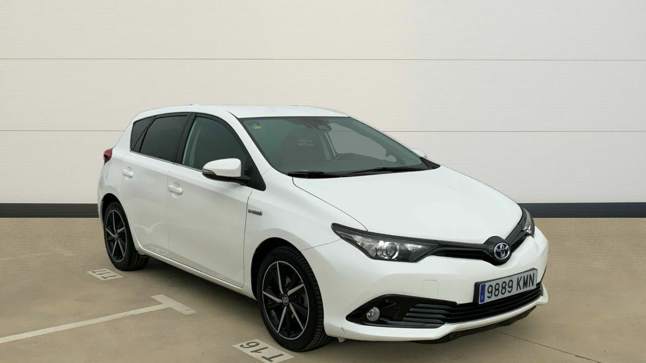 Foto toyota auris 2018 /