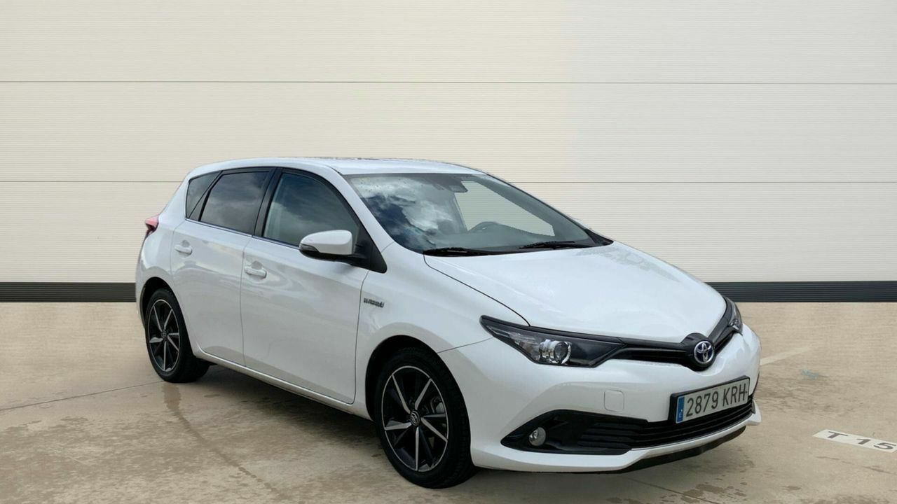 Foto toyota auris 2018 /