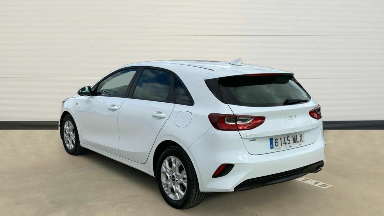 kia ceed 2023 / foto grande (3)