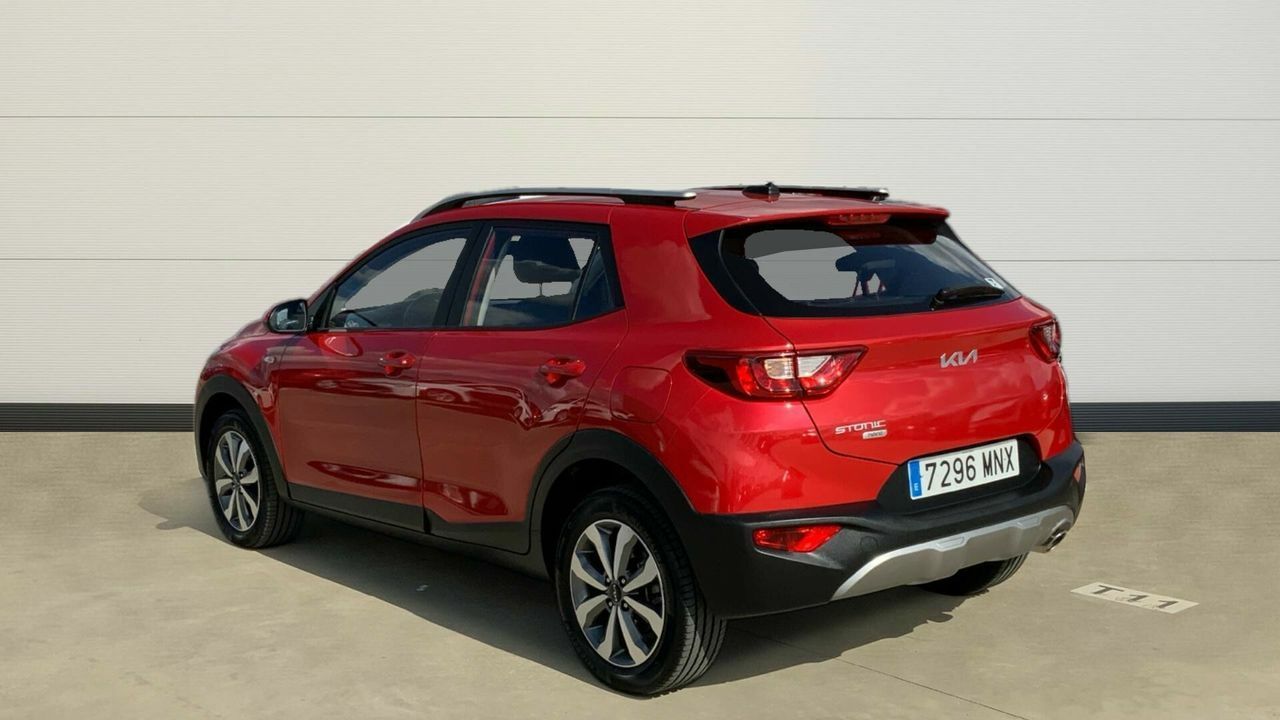 kia stonic 2024 / foto grande (3)