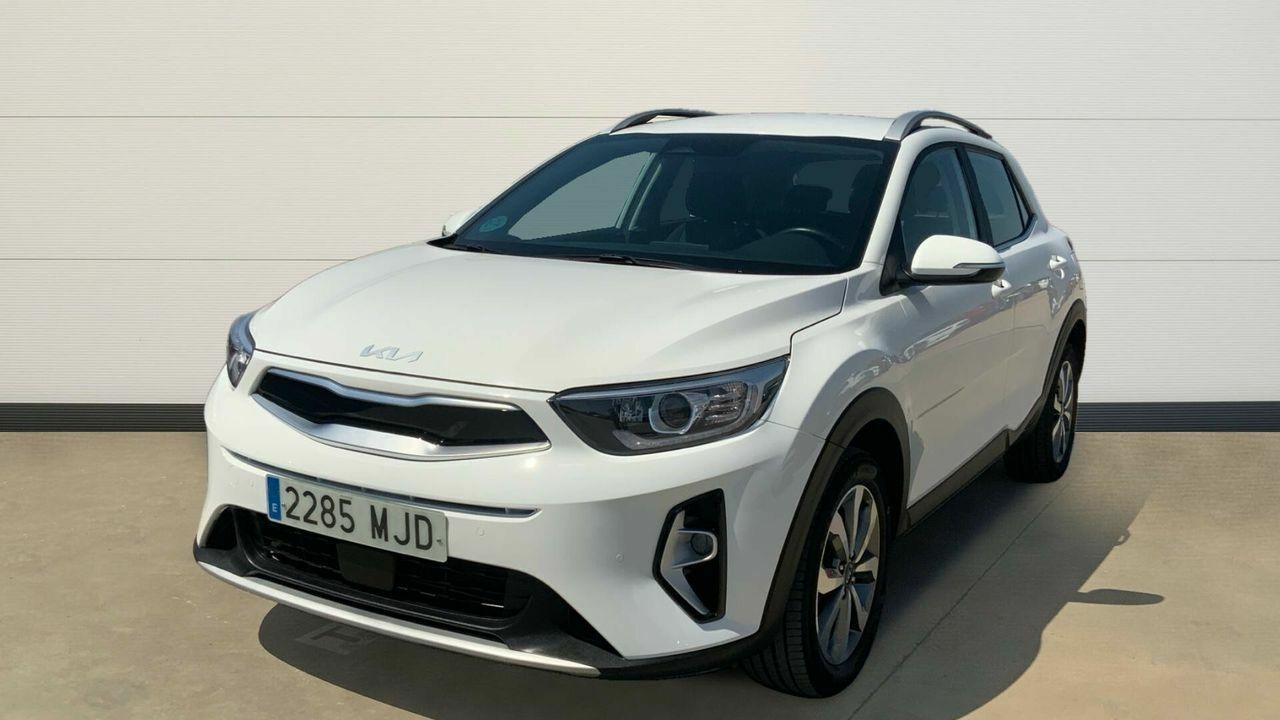 kia stonic 2023 / foto grande (2)