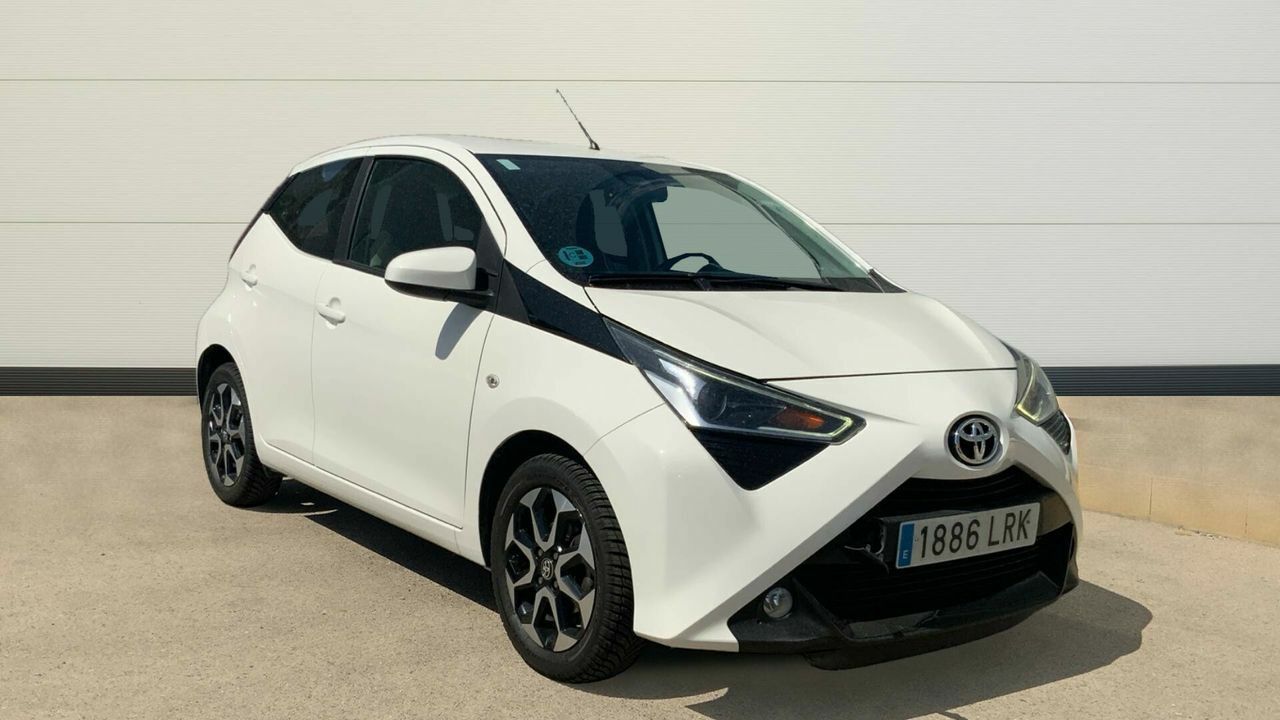 Foto toyota aygo 2021 /