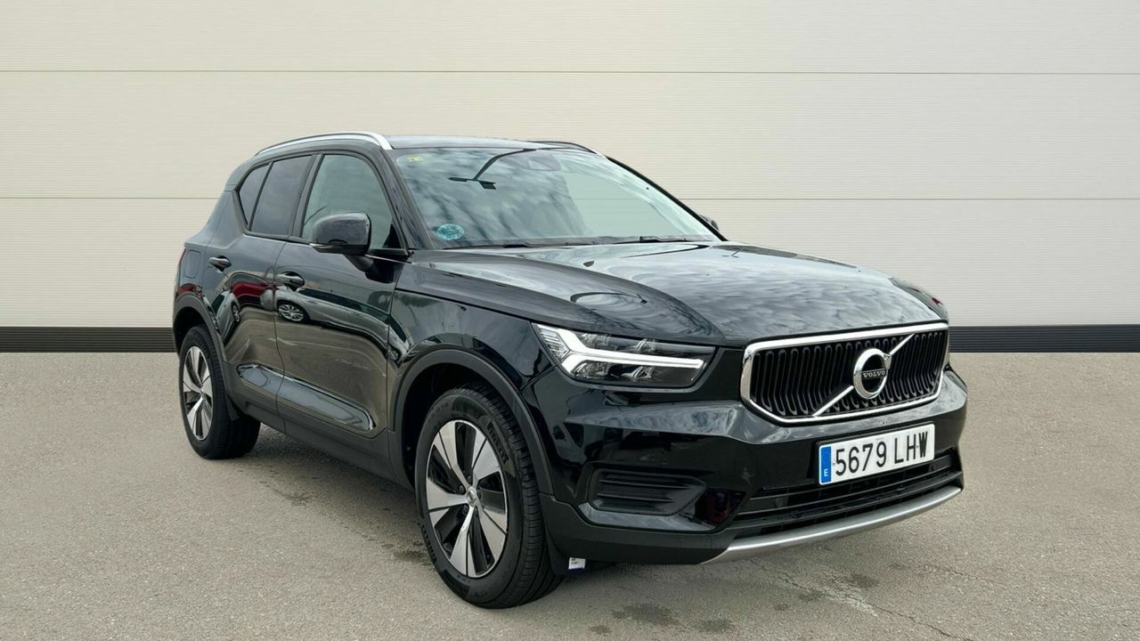 volvo xc40 2020 /