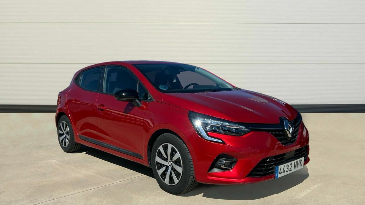 renault clio 2023 /