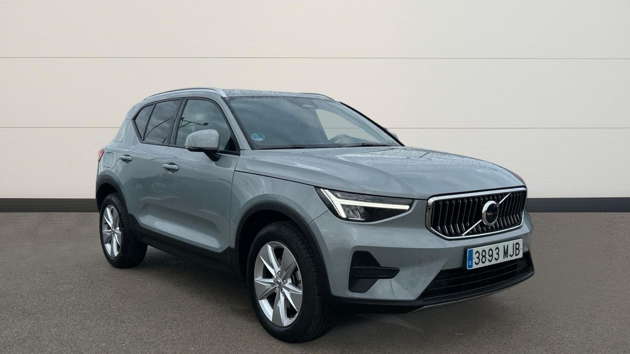 Volvo XC40 2.0 B3 CORE DARK AUTO 163 5P