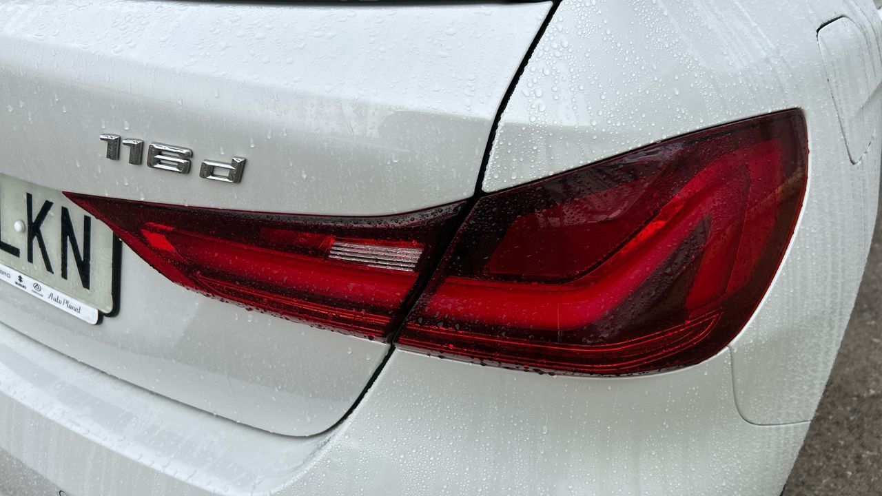 BMW Serie 1 1.5 116D 116 5P - foto 16