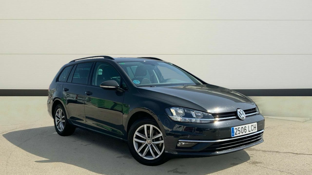 Foto volkswagen golf 2019 /