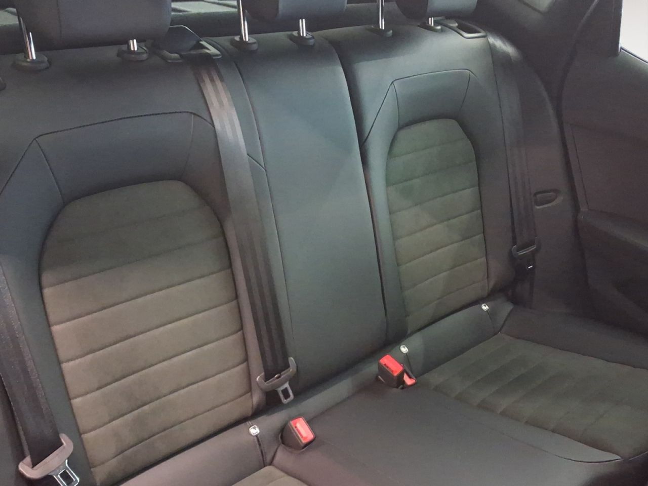 Seat Arona 1.0 TSI 85KW XPERIENCE 115 5P - foto 6