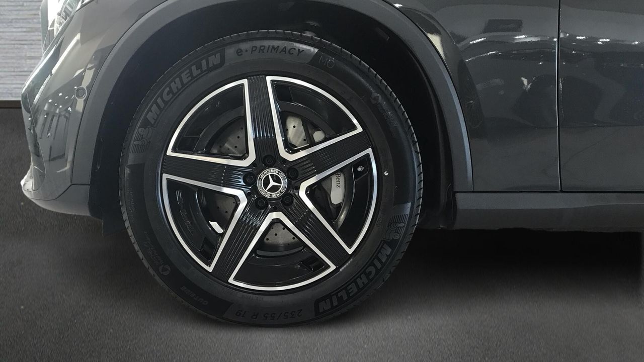 Mercedes GLC -CLASS GLC 200 4MATIC AMG LINE - foto 5