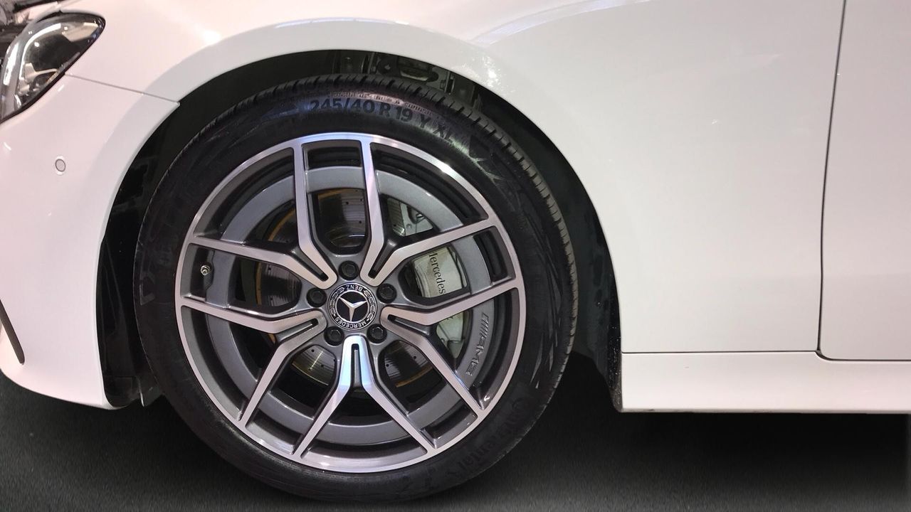 Mercedes Clase E E 220 D CABRIO AMG LINE - foto 5