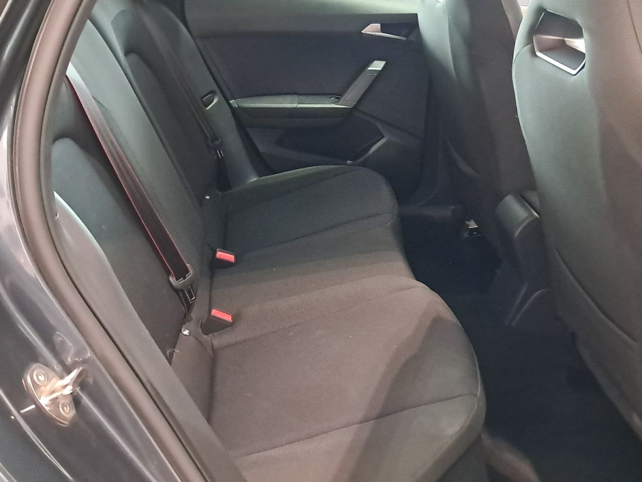 Seat Arona 1.0 TSI 115CV FR SP EDITION - foto 6