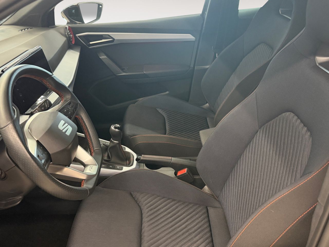 Seat Arona 1.0 TSI 115CV FR SP EDITION - foto 10