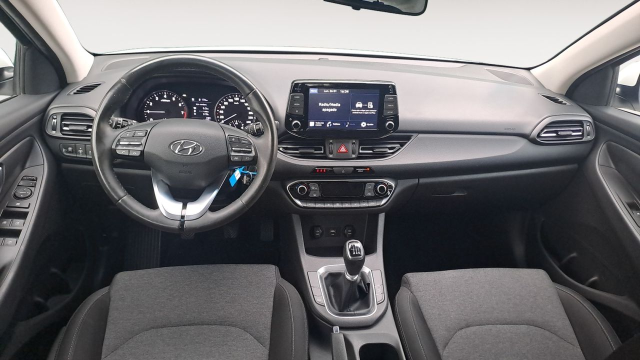 Hyundai i30 BERLINA CON PORTON 1.0 TGDI 48V KLASS 120 5P - foto 8