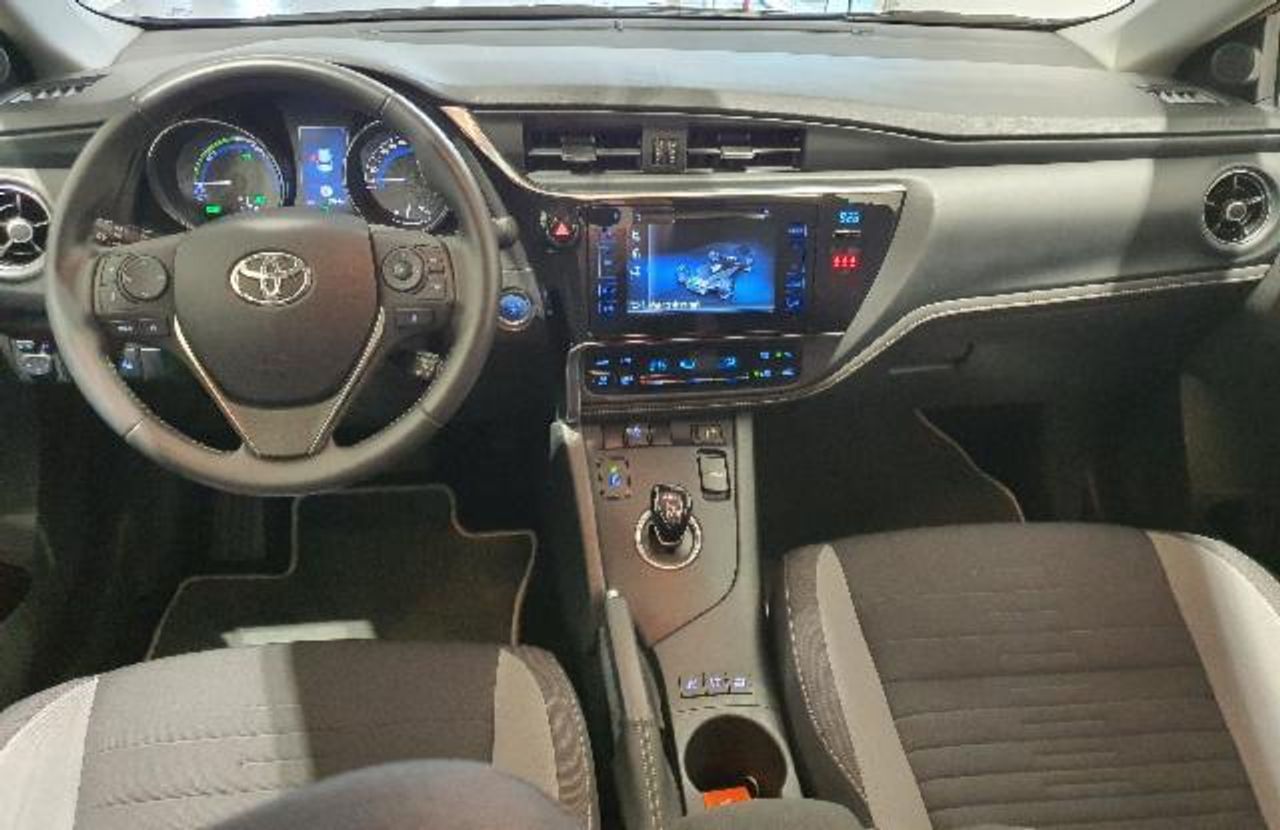 Toyota Auris 1.8 VVT-I HYBRID ACTIVE + GO 136 5P - foto 17