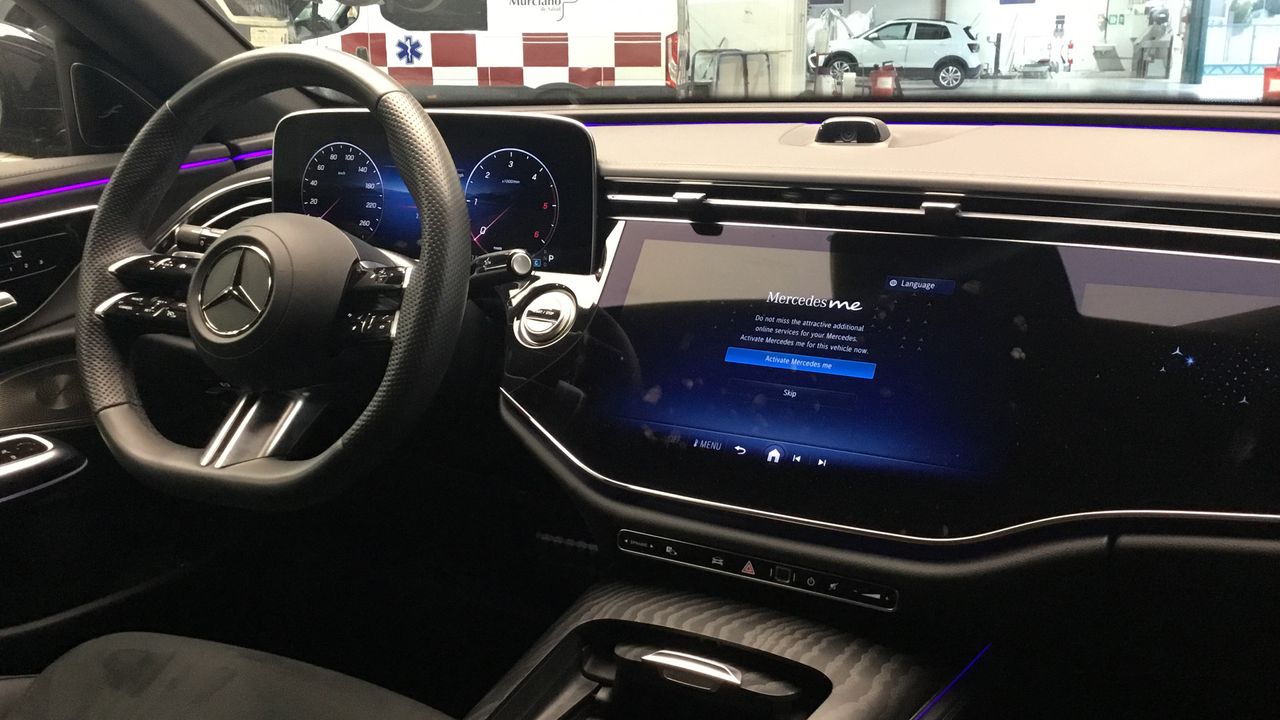 Mercedes Clase E E 220 D - foto 10