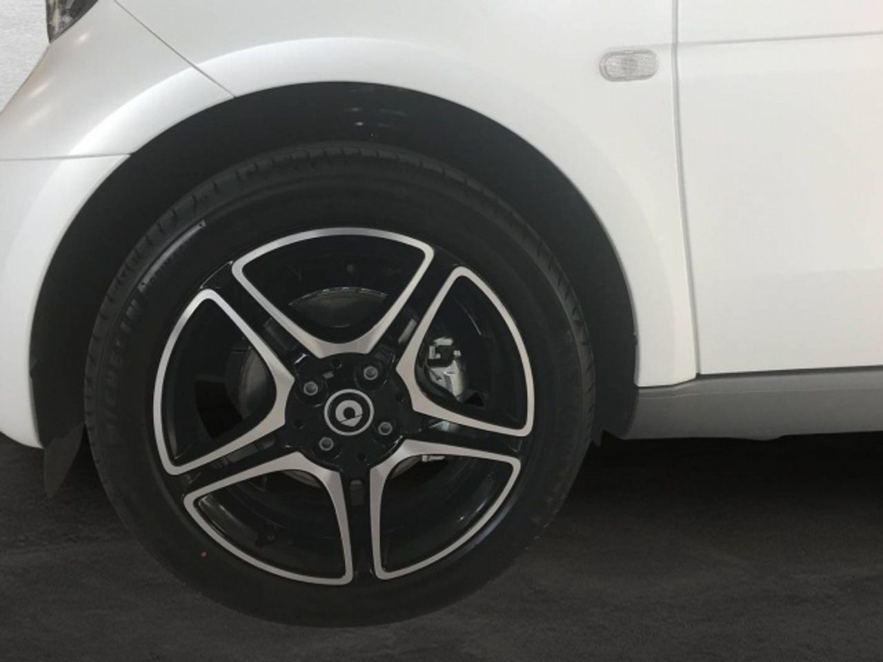 Smart Fortwo SMART FORTWO 60KW EQ COUPE - foto 6