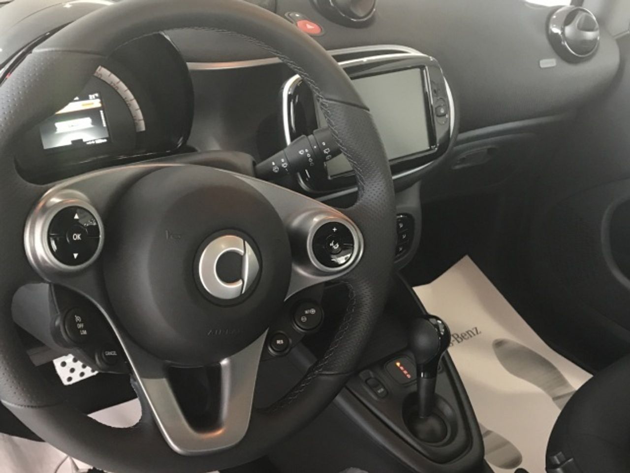 Smart Fortwo SMART FORTWO 60KW EQ COUPE - foto 9