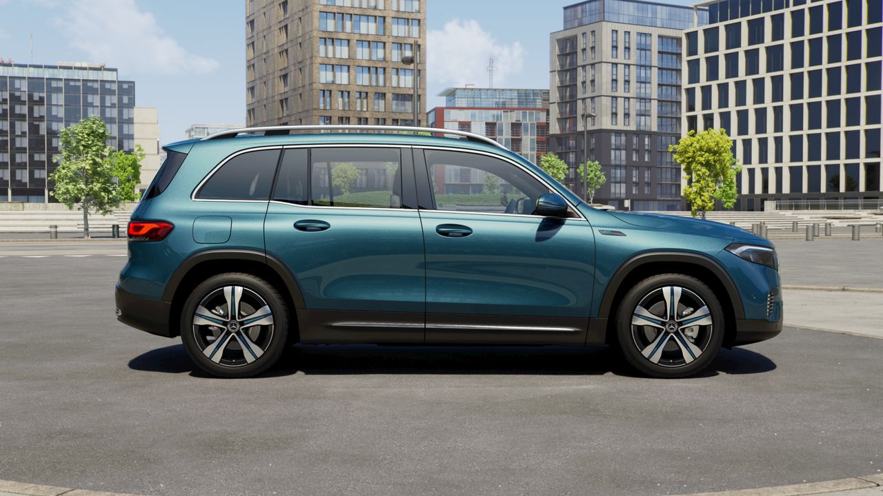 mercedes eqb 2023 / foto grande (2)