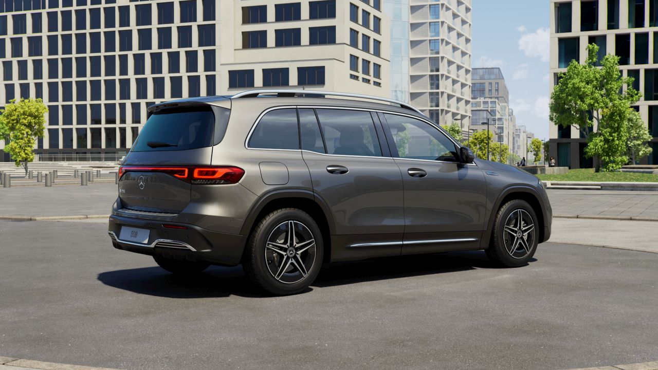 mercedes eqb 2023 / foto grande (3)