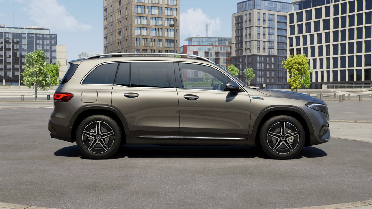 mercedes eqb 2023 / foto grande (2)