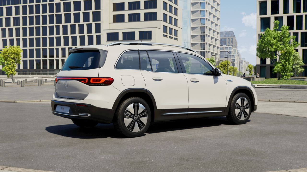 mercedes eqb 2023 / foto grande (3)
