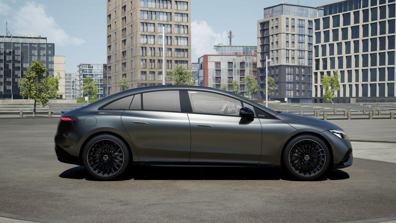 mercedes eqe 2023 / foto grande (2)