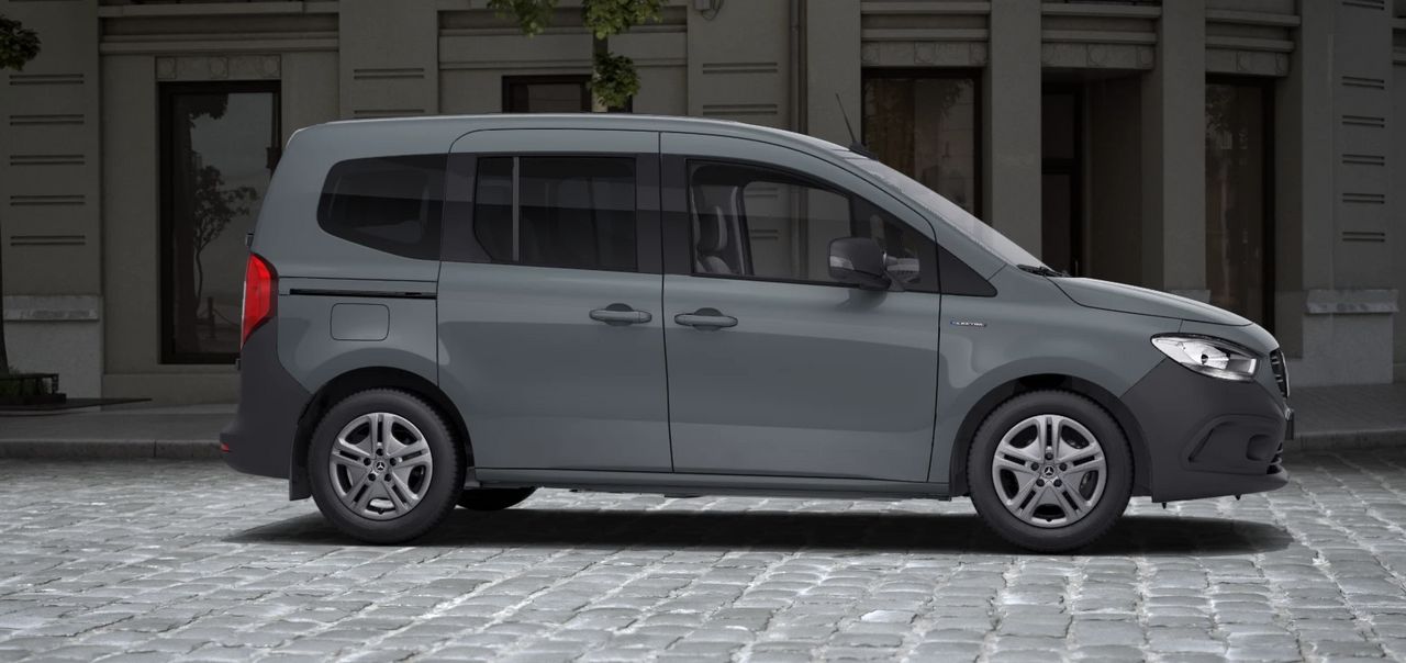mercedes ecitan 2023 / foto grande (2)