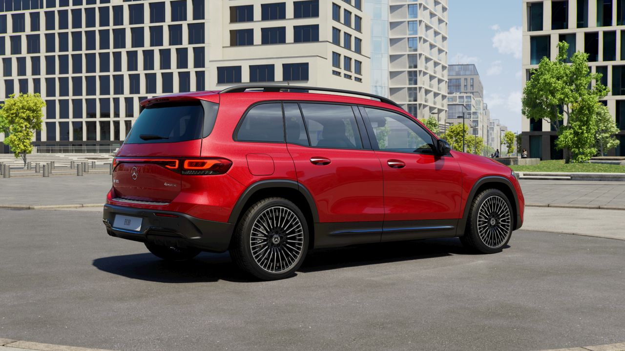 mercedes eqb 2023 / foto grande (3)