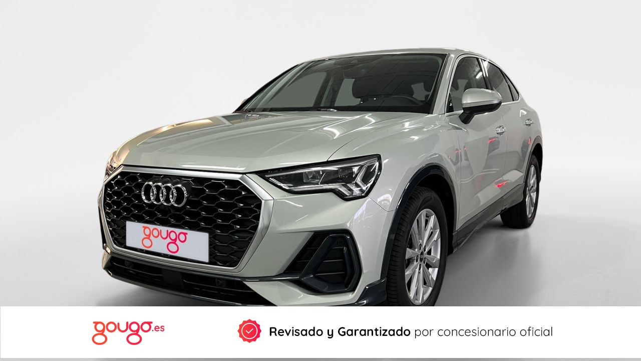 audi q3 2021 /