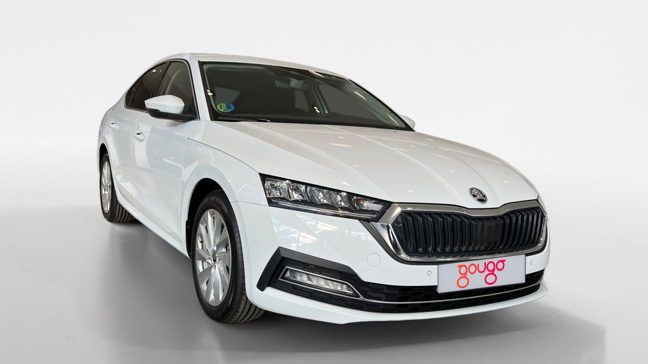 skoda octavia 2024 / foto grande (3)