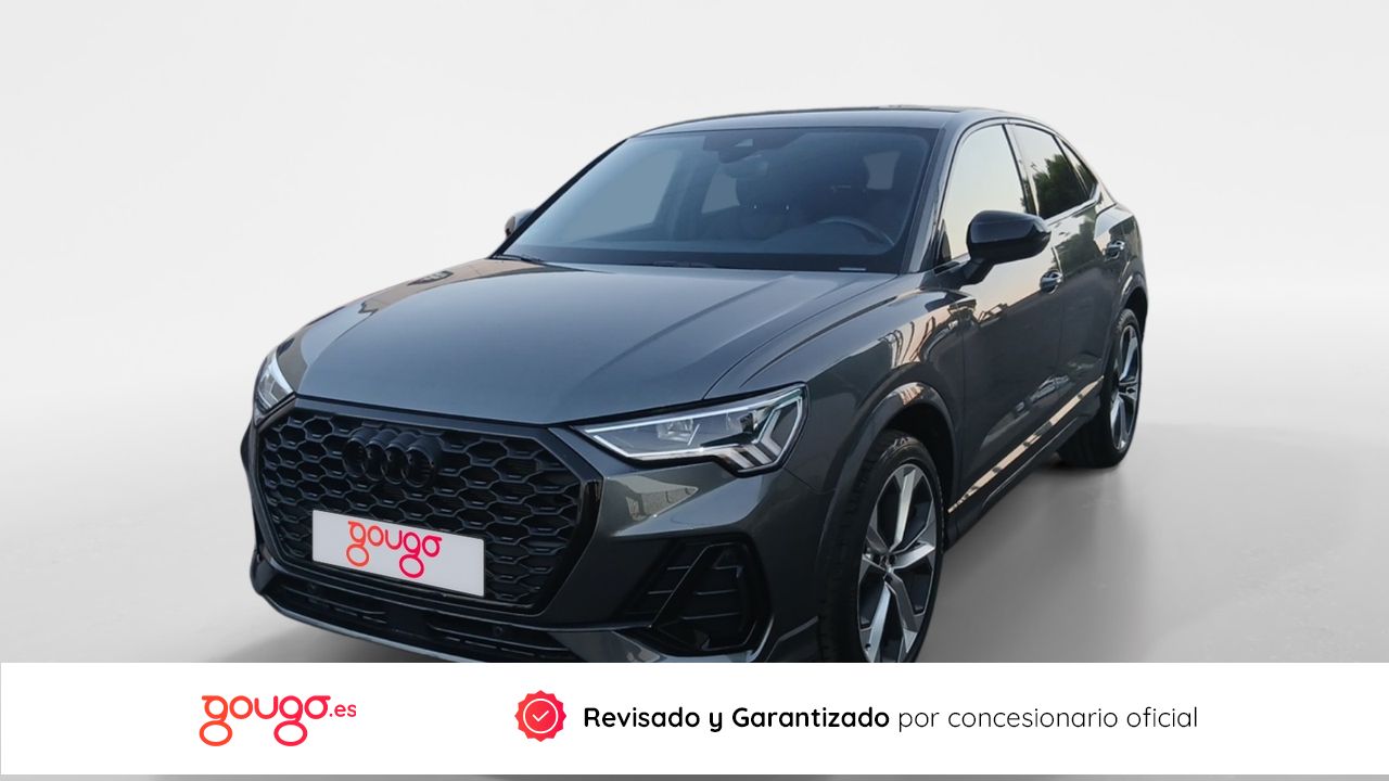 audi q3 2024 /