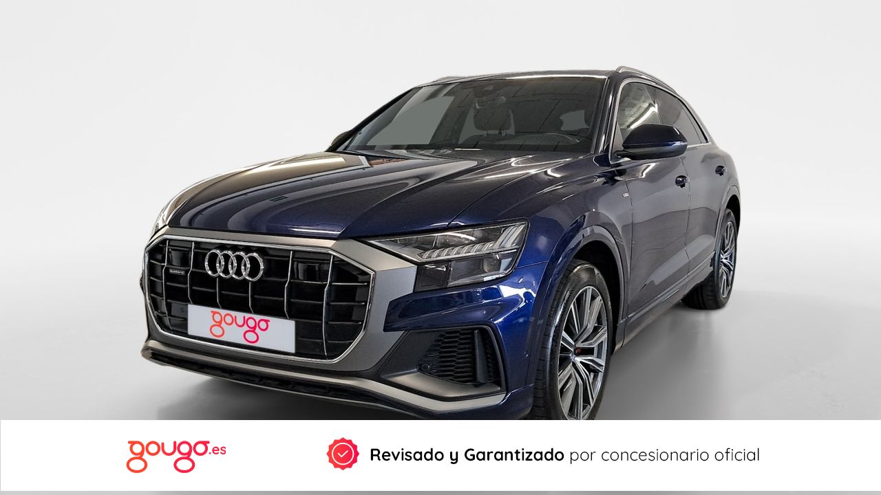 audi q8 2021 /
