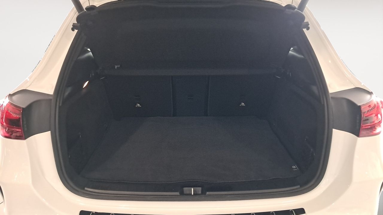 Mercedes EQA -CLASS EQA 250+ - foto 13