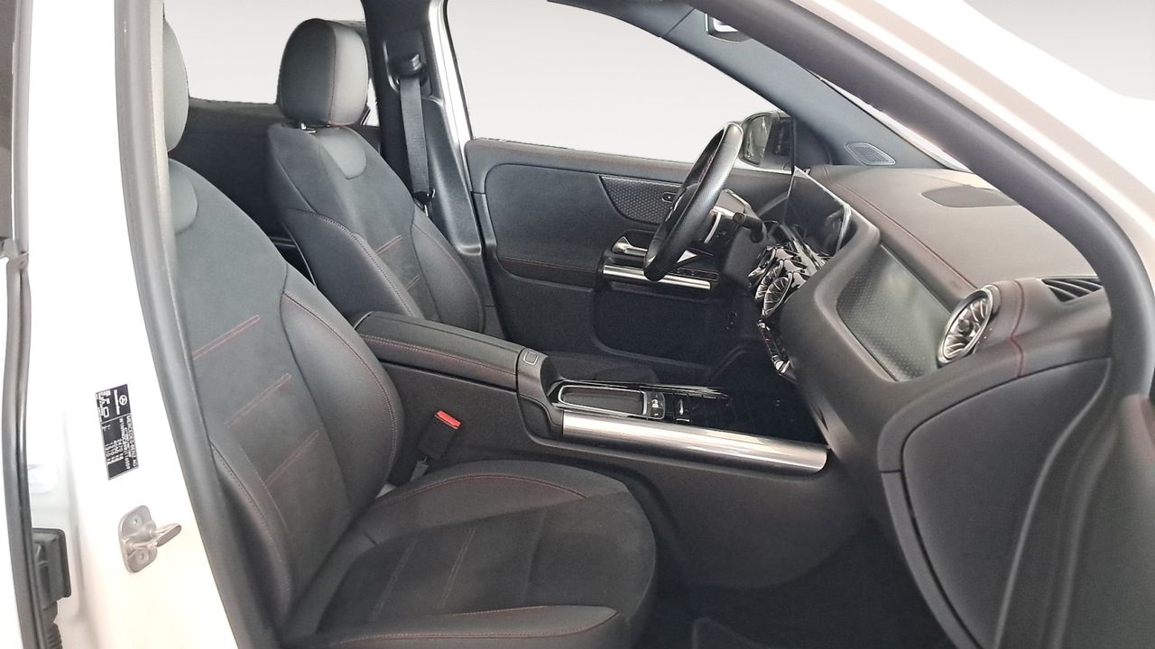 Mercedes EQA -CLASS EQA 250+ - foto 12
